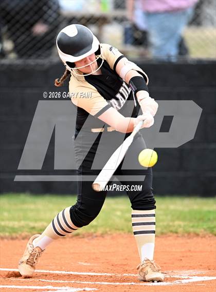 Thumbnail 3 in Bradley Central @ Hixson photogallery.