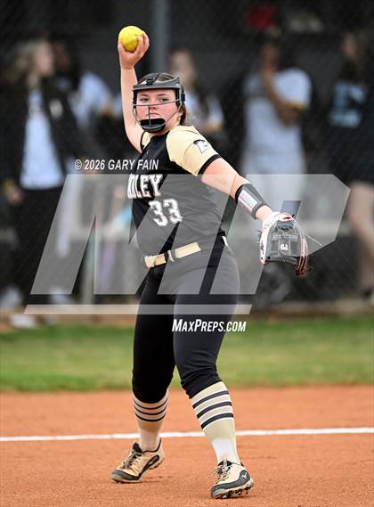 Thumbnail 3 in Bradley Central @ Hixson photogallery.