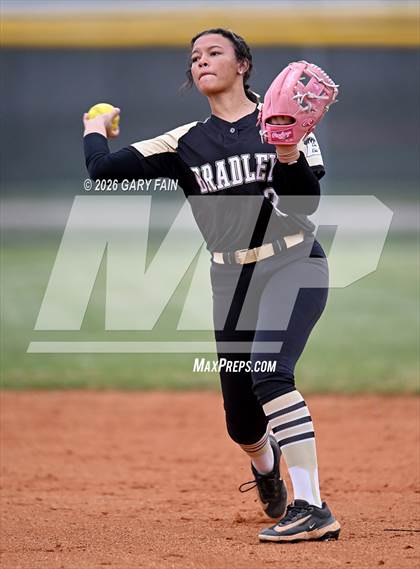 Thumbnail 2 in Bradley Central @ Hixson photogallery.