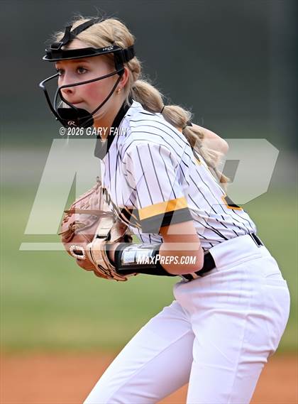 Thumbnail 3 in Bradley Central @ Hixson photogallery.