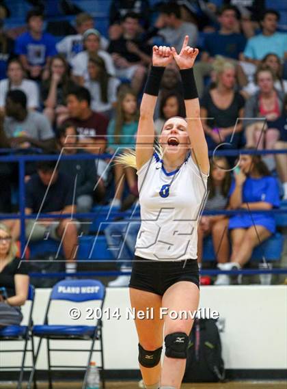 Thumbnail 2 in Allen @ Plano West photogallery.