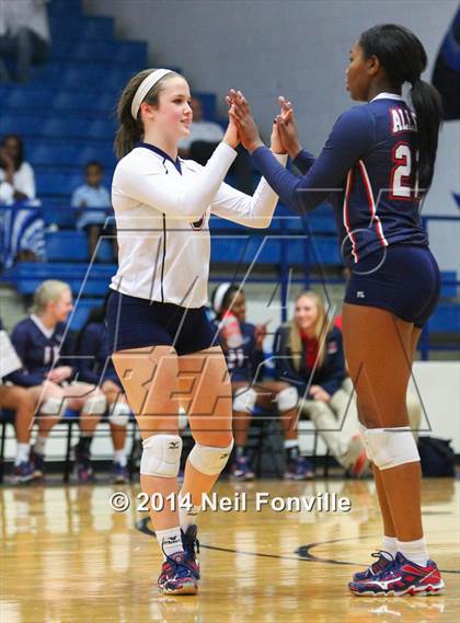 Thumbnail 3 in Allen @ Plano West photogallery.