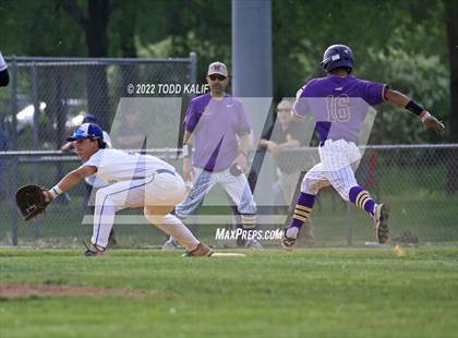 Thumbnail 3 in Glastonbury vs. Westhill (CIAC Class LL First Round) photogallery.