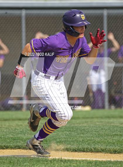 Thumbnail 2 in Glastonbury vs. Westhill (CIAC Class LL First Round) photogallery.