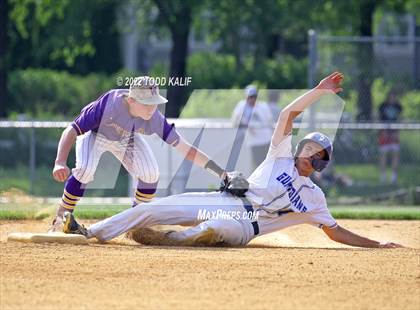 Thumbnail 2 in Glastonbury vs. Westhill (CIAC Class LL First Round) photogallery.