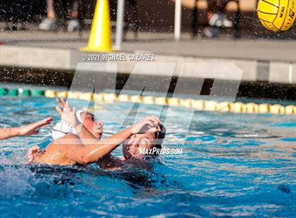 Thumbnail 3 in Bishop's vs. Carlsbad (CIF SDS Open Final) photogallery.