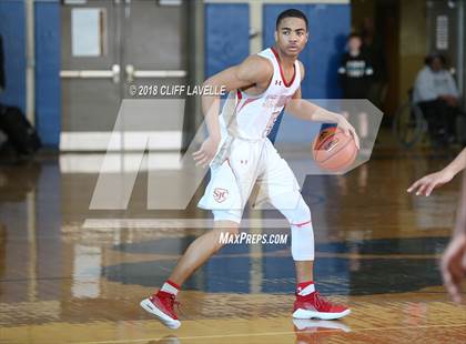 Thumbnail 3 in Bullis vs. St. John's (Rotary Roundball Classic) photogallery.