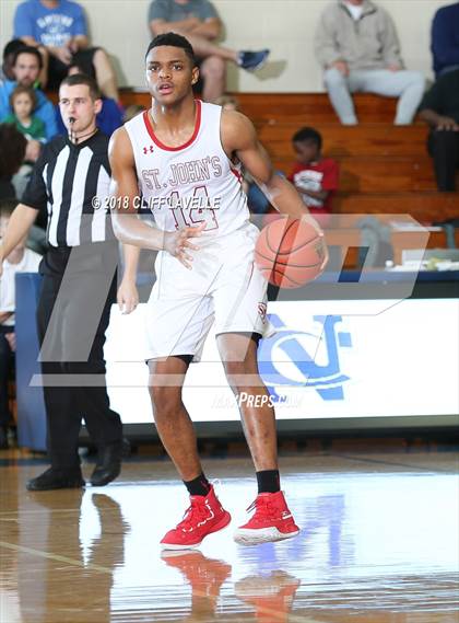 Thumbnail 2 in Bullis vs. St. John's (Rotary Roundball Classic) photogallery.