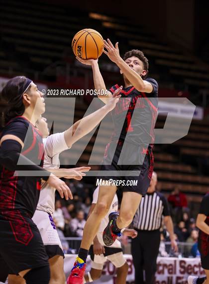 Thumbnail 3 in McFarland vs. Madera South (CIF CS D V Championship) photogallery.