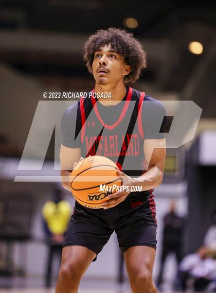 Thumbnail 1 in McFarland vs. Madera South (CIF CS D V Championship) photogallery.