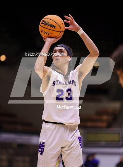 Thumbnail 2 in McFarland vs. Madera South (CIF CS D V Championship) photogallery.