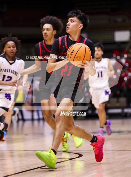Thumbnail 2 in McFarland vs. Madera South (CIF CS D V Championship) photogallery.