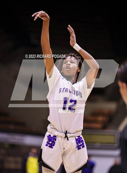 Thumbnail 2 in McFarland vs. Madera South (CIF CS D V Championship) photogallery.