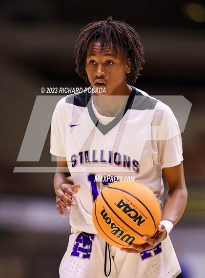 Thumbnail 2 in McFarland vs. Madera South (CIF CS D V Championship) photogallery.