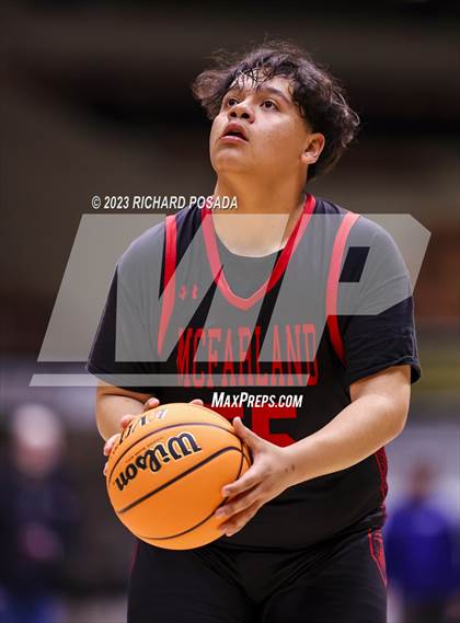 Thumbnail 2 in McFarland vs. Madera South (CIF CS D V Championship) photogallery.