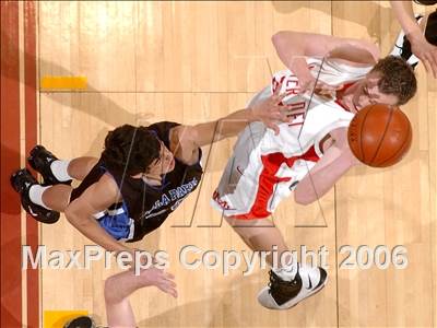 Thumbnail 2 in Mater Dei vs. Villa Park (CIF SoCal D2 Final) photogallery.