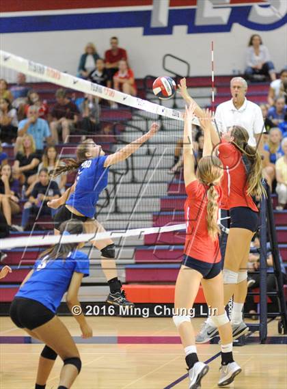 Thumbnail 1 in El Toro @ Tesoro photogallery.