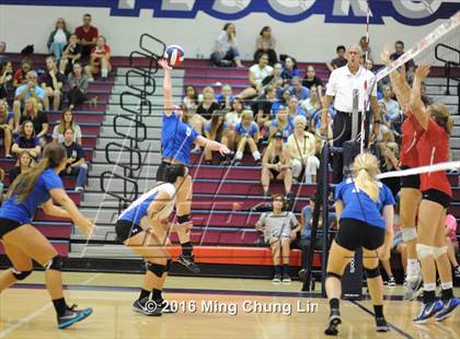 Thumbnail 1 in El Toro @ Tesoro photogallery.