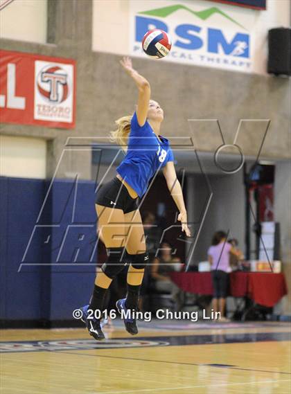 Thumbnail 3 in El Toro @ Tesoro photogallery.