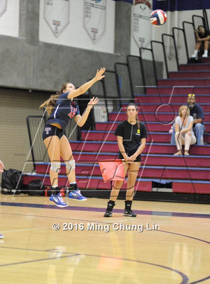 Thumbnail 2 in El Toro @ Tesoro photogallery.