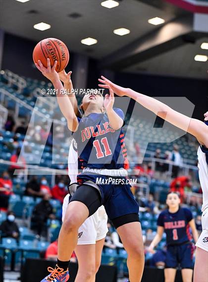 Thumbnail 2 in Fort Bend Dulles vs. Tompkins (UIL 6A  Quarterfinal) photogallery.