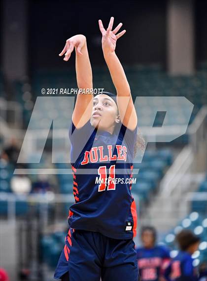 Thumbnail 2 in Fort Bend Dulles vs. Tompkins (UIL 6A  Quarterfinal) photogallery.