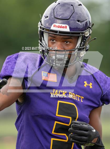 Thumbnail 2 in Jack Britt vs Apex Friendship (Cumberland County Schools Football Jamboree 2023) photogallery.