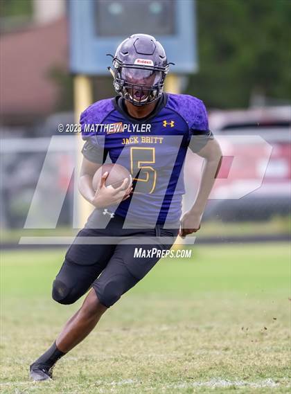 Thumbnail 3 in Jack Britt vs Apex Friendship (Cumberland County Schools Football Jamboree 2023) photogallery.