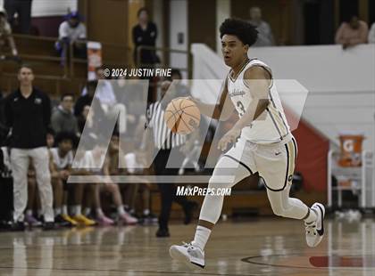 Thumbnail 3 in Montgomery vs. Archbishop Mitty (Torrey Pines Holiday Classic) photogallery.