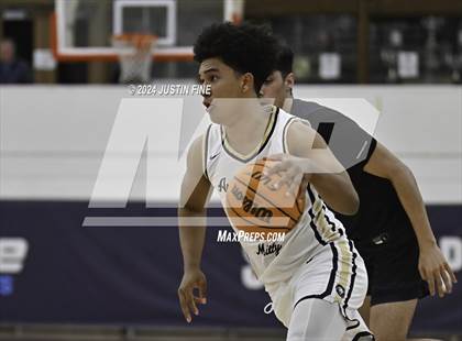 Thumbnail 3 in Montgomery vs. Archbishop Mitty (Torrey Pines Holiday Classic) photogallery.