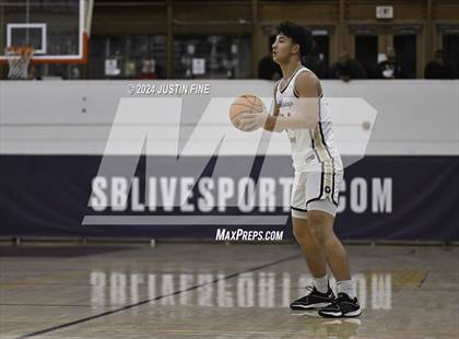 Thumbnail 3 in Montgomery vs. Archbishop Mitty (Torrey Pines Holiday Classic) photogallery.