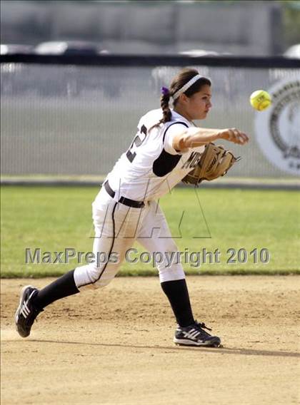 Thumbnail 2 in Centennial @ Stockdale photogallery.