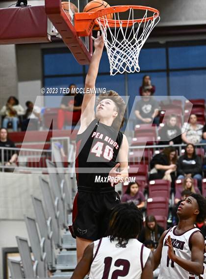 Thumbnail 3 in Pea Ridge photogallery.