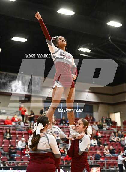 Thumbnail 1 in Pea Ridge photogallery.