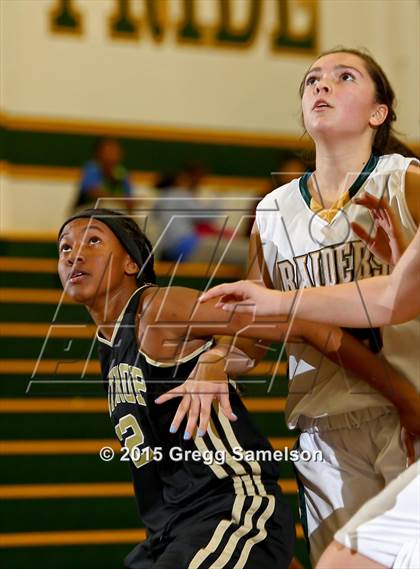 Thumbnail 2 in Rio Americano vs Lathrop (Triple R Tournament) photogallery.