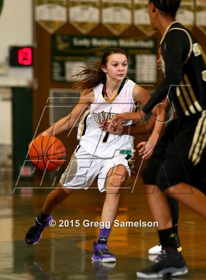 Thumbnail 3 in Rio Americano vs Lathrop (Triple R Tournament) photogallery.
