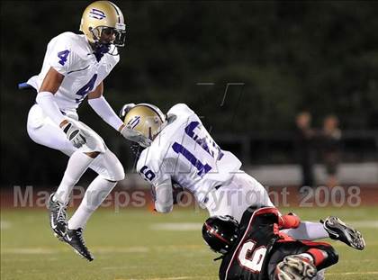 Thumbnail 1 in Diamond Bar vs. Glendora photogallery.