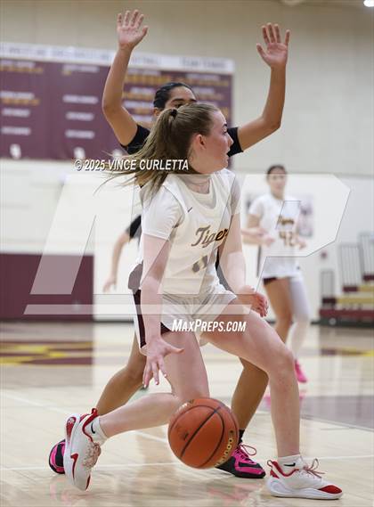 Thumbnail 2 in Canyon @ Dripping Springs photogallery.