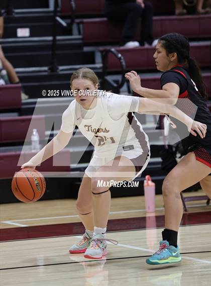 Thumbnail 2 in Canyon @ Dripping Springs photogallery.