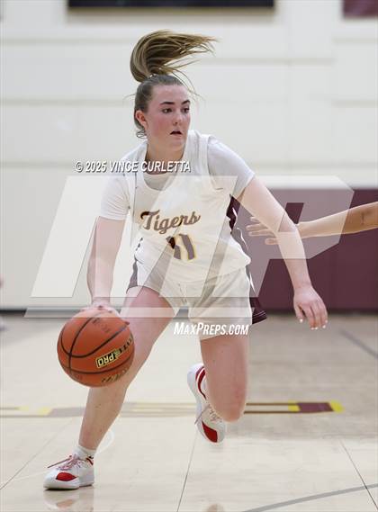 Thumbnail 2 in Canyon @ Dripping Springs photogallery.