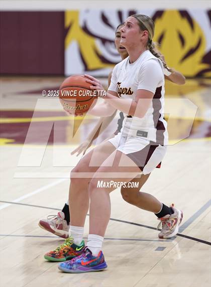 Thumbnail 1 in Canyon @ Dripping Springs photogallery.