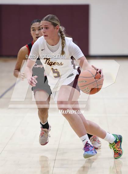 Thumbnail 3 in Canyon @ Dripping Springs photogallery.