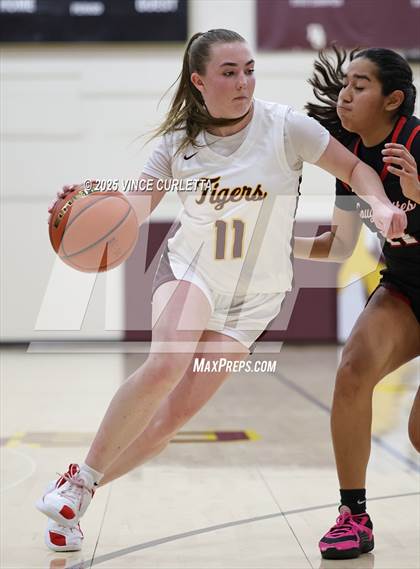 Thumbnail 2 in Canyon @ Dripping Springs photogallery.