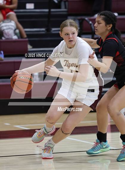 Thumbnail 1 in Canyon @ Dripping Springs photogallery.