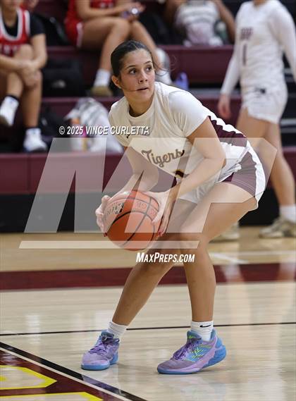 Thumbnail 2 in Canyon @ Dripping Springs photogallery.