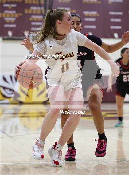 Thumbnail 3 in Canyon @ Dripping Springs photogallery.