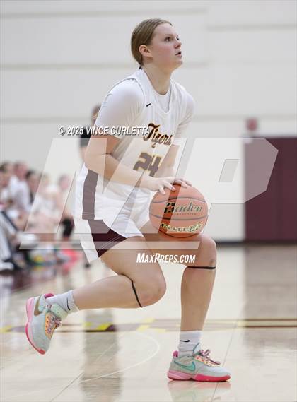 Thumbnail 3 in Canyon @ Dripping Springs photogallery.