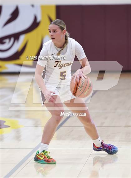 Thumbnail 1 in Canyon @ Dripping Springs photogallery.