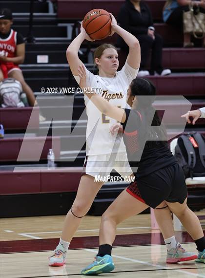 Thumbnail 3 in Canyon @ Dripping Springs photogallery.