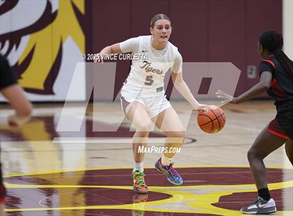 Thumbnail 3 in Canyon @ Dripping Springs photogallery.